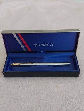 Vintage PARKER 75 Flighter Deluxe Fountain Pen